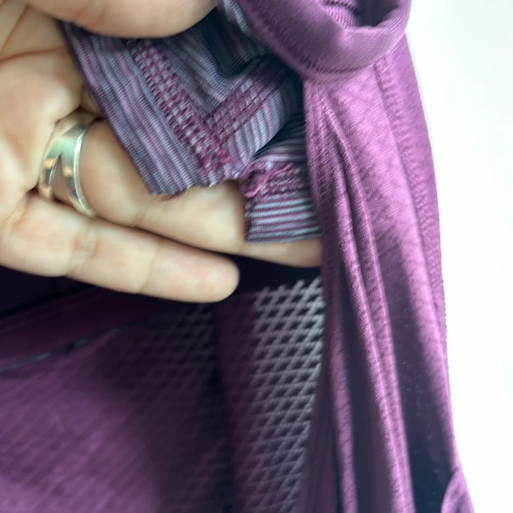 Lululemon C.Y.B. Tank Top Open Back Built-in Bra - Picture 8 of 8